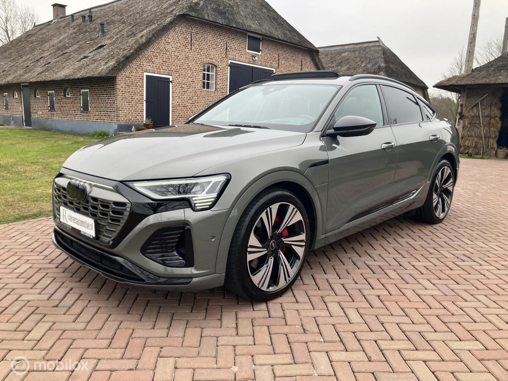 Hoofdafbeelding Audi Q8 Sportback e-tron