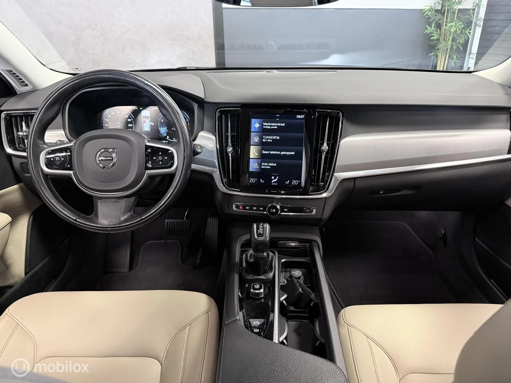 Hoofdafbeelding Volvo V90