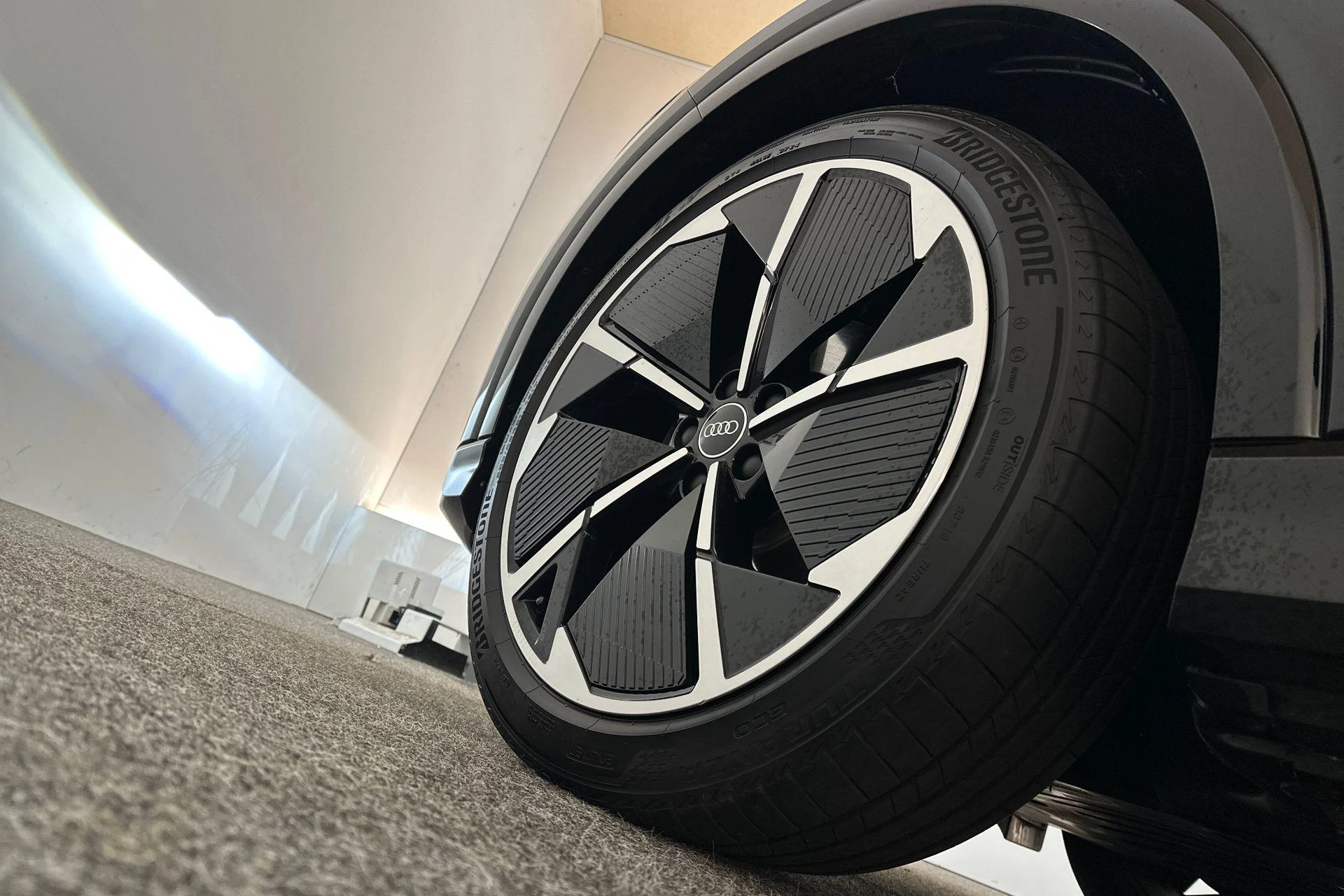 Hoofdafbeelding Audi Q4 e-tron