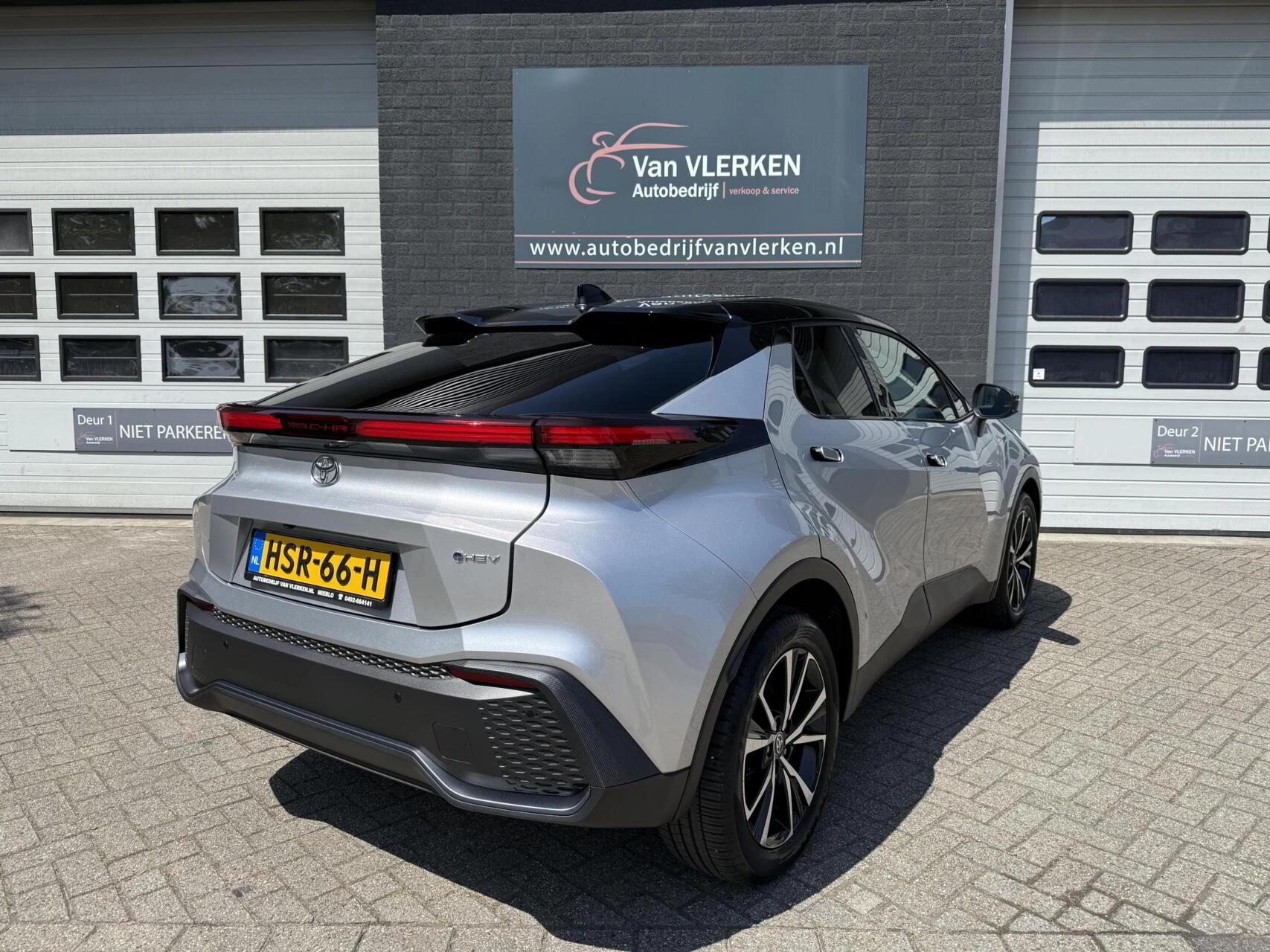 Hoofdafbeelding Toyota C-HR