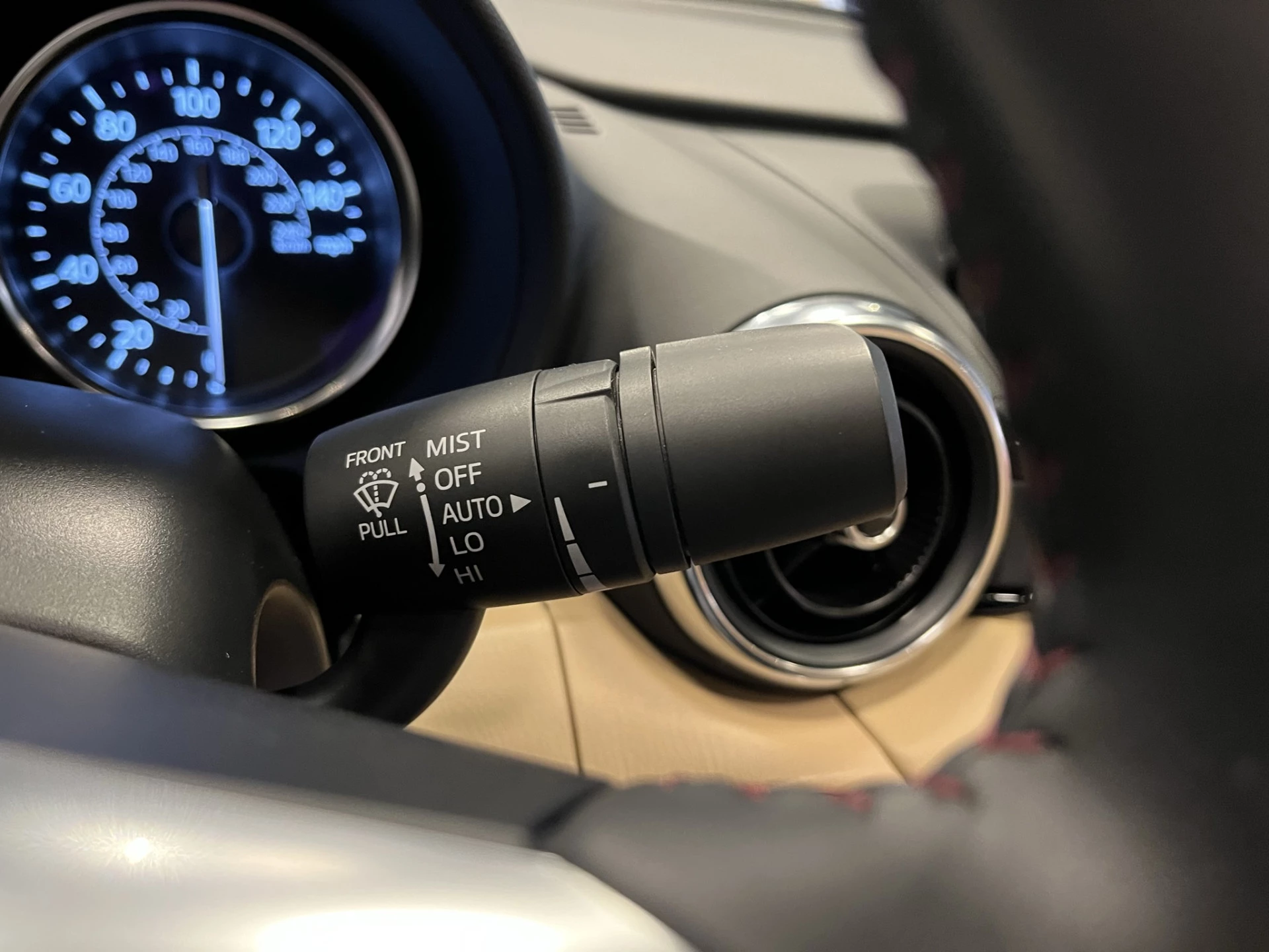 Hoofdafbeelding Mazda MX-5