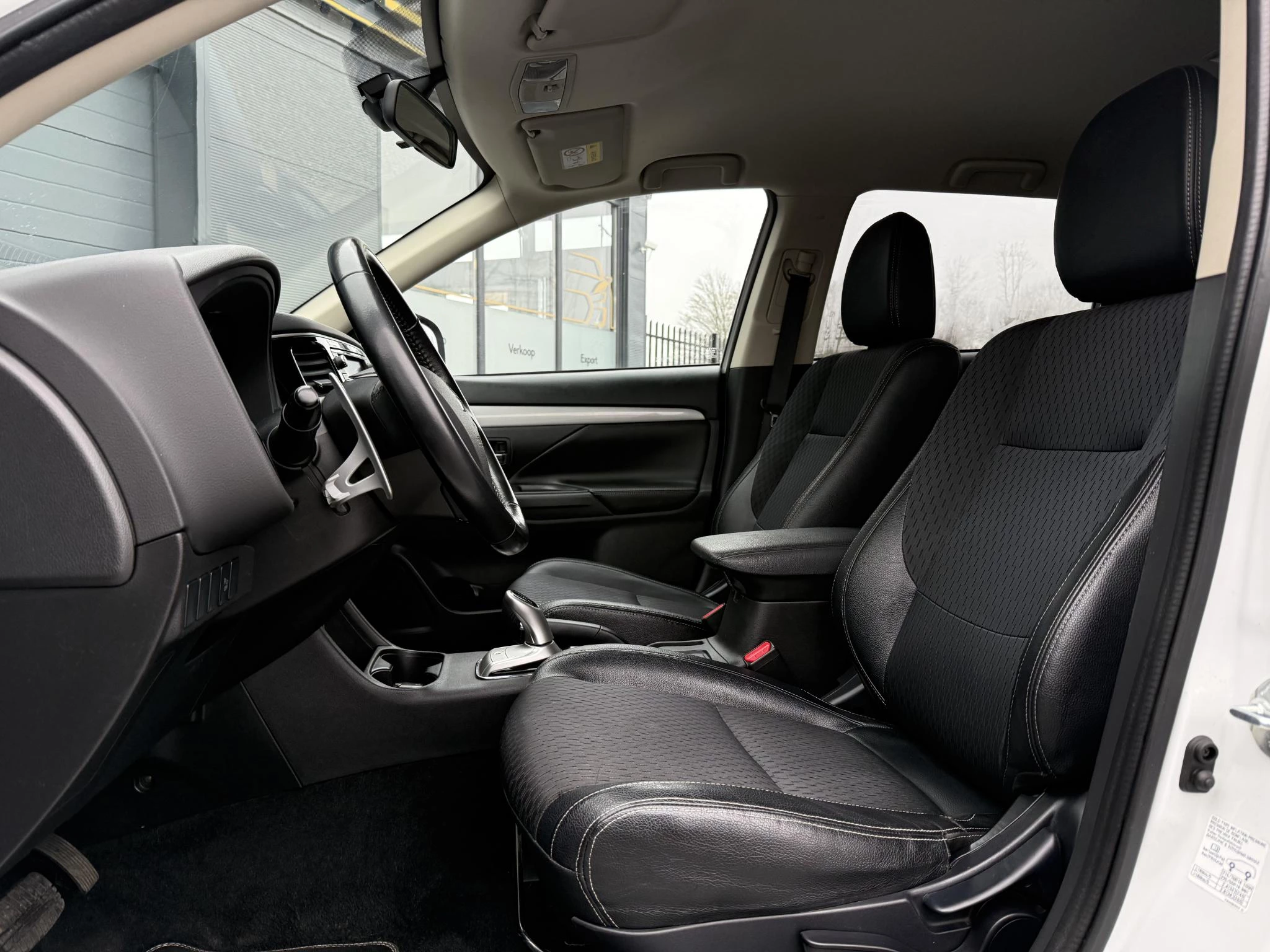 Hoofdafbeelding Mitsubishi Outlander