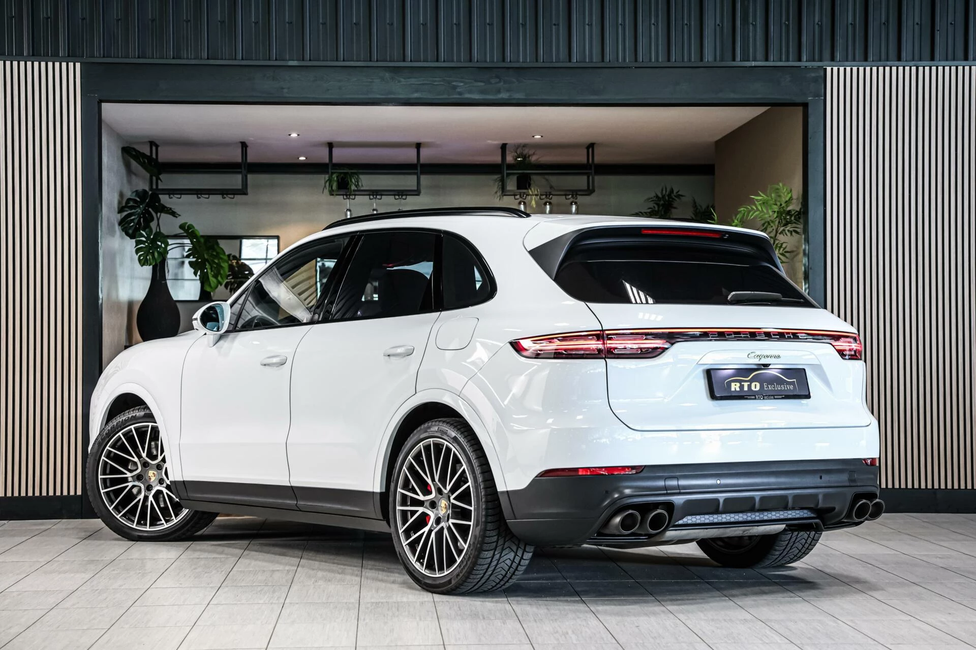 Hoofdafbeelding Porsche Cayenne