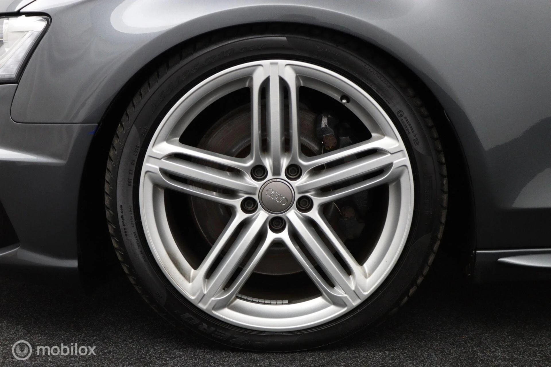 Hoofdafbeelding Audi S4