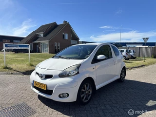Toyota Aygo 1.0-12V Dynamic Navigator Airco Nieuwe APK