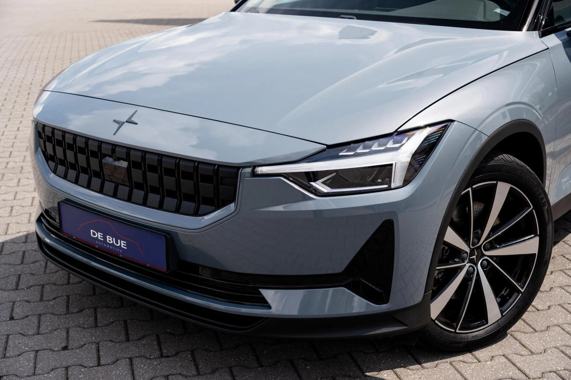 Hoofdafbeelding Polestar 2
