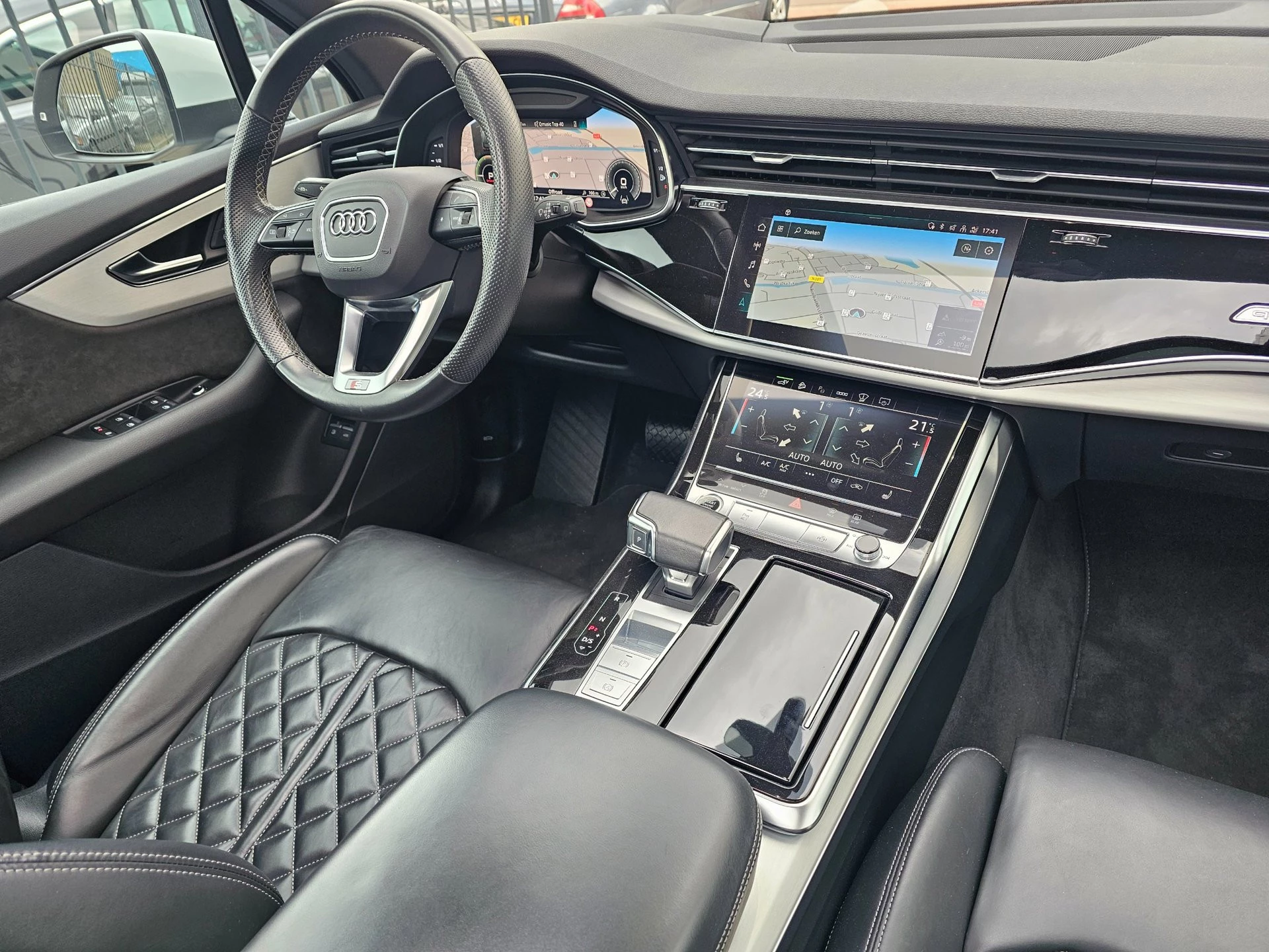 Hoofdafbeelding Audi Q7