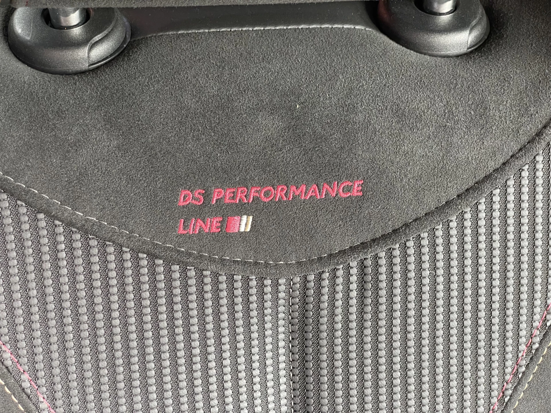 Hoofdafbeelding DS DS 4