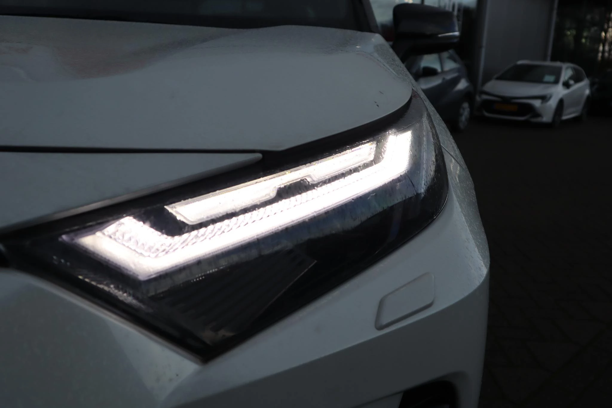 Hoofdafbeelding Toyota RAV4