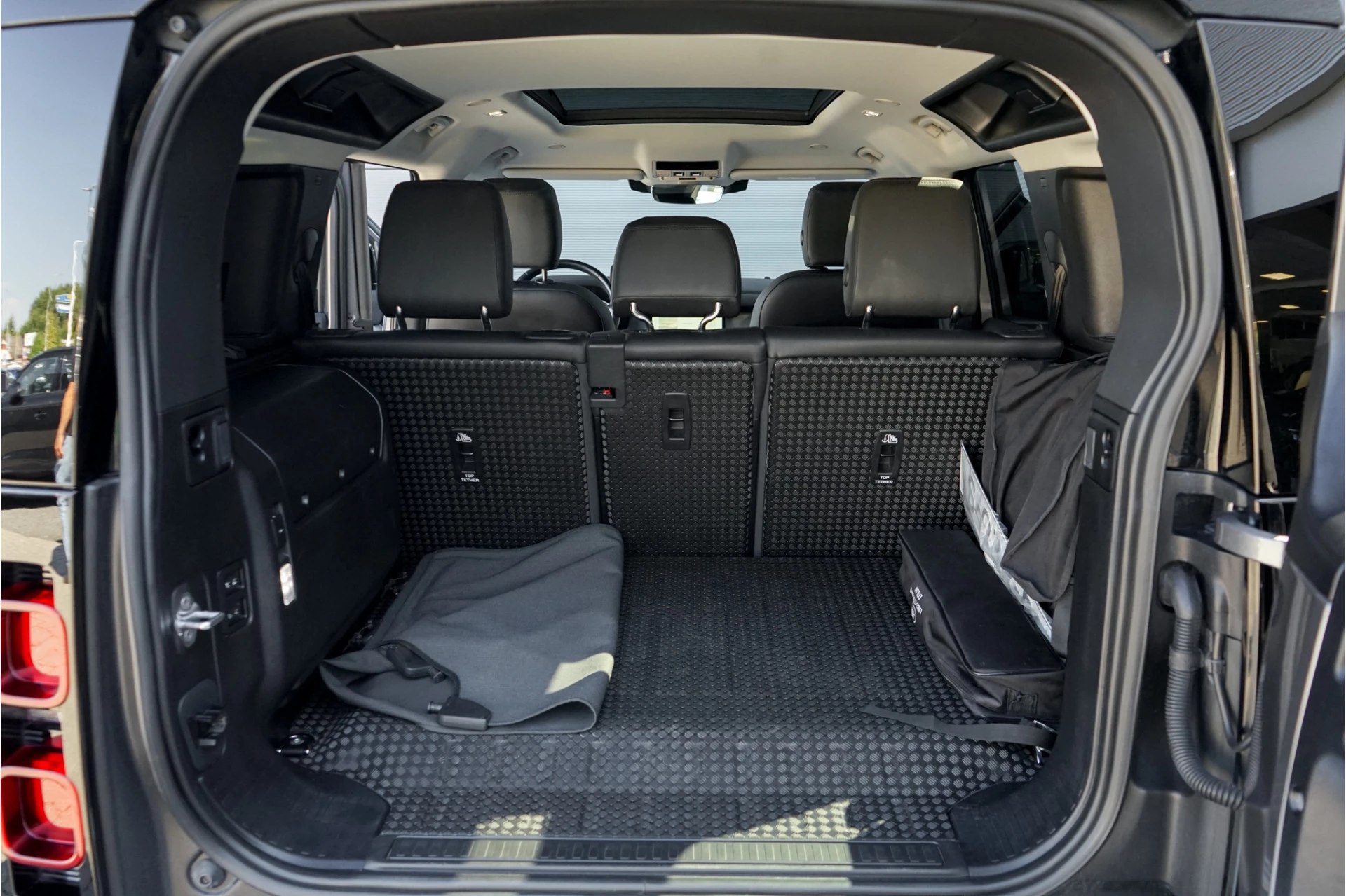 Hoofdafbeelding Land Rover Defender