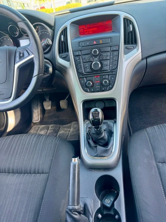Hoofdafbeelding Opel Astra