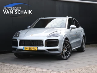 Porsche Cayenne 3.0 E-Hybrid | SPORT-CHRONO | LUCHTVERING | LEDER | PANO-DAK | BOSE | TREKHAAK | ENTERTAINMENT | HEAD-UP | CAMERA | ACHTERAS BEST | CARBON