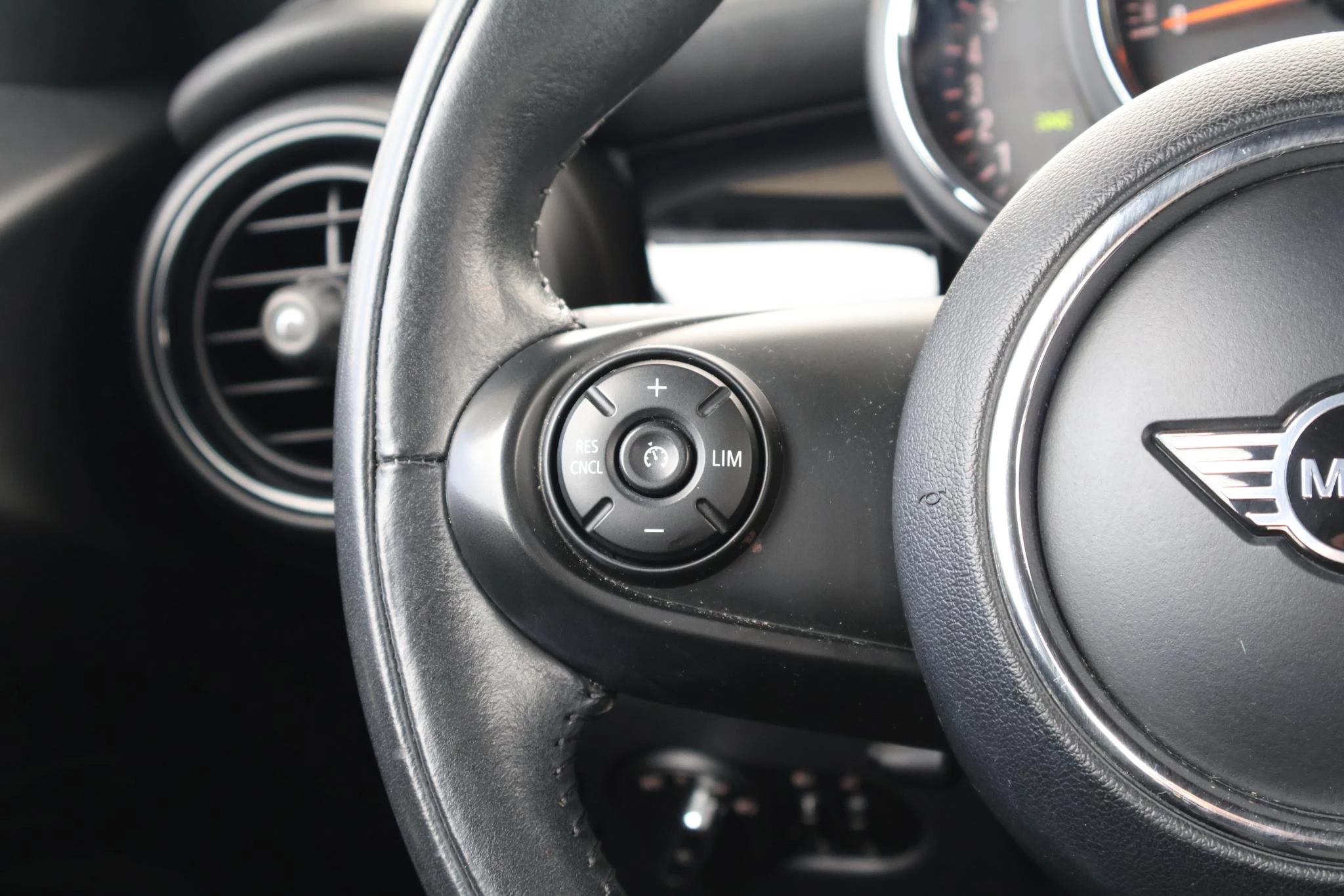 Hoofdafbeelding MINI 5-deurs