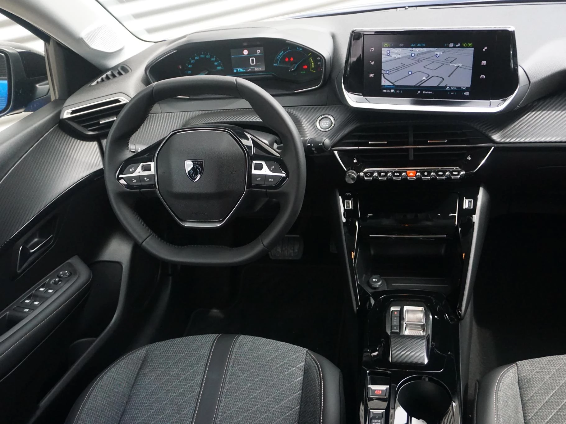 Hoofdafbeelding Peugeot e-208