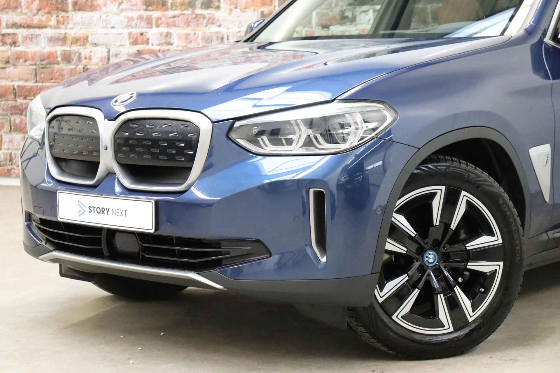 Hoofdafbeelding BMW iX3