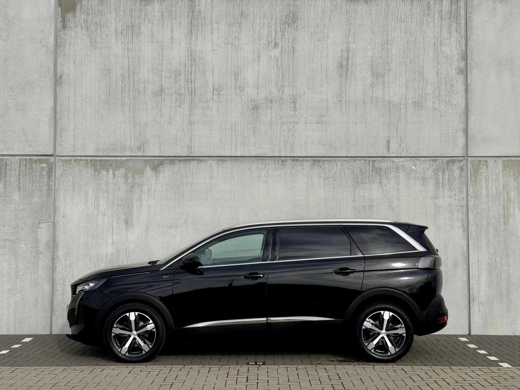 Hoofdafbeelding Peugeot 5008