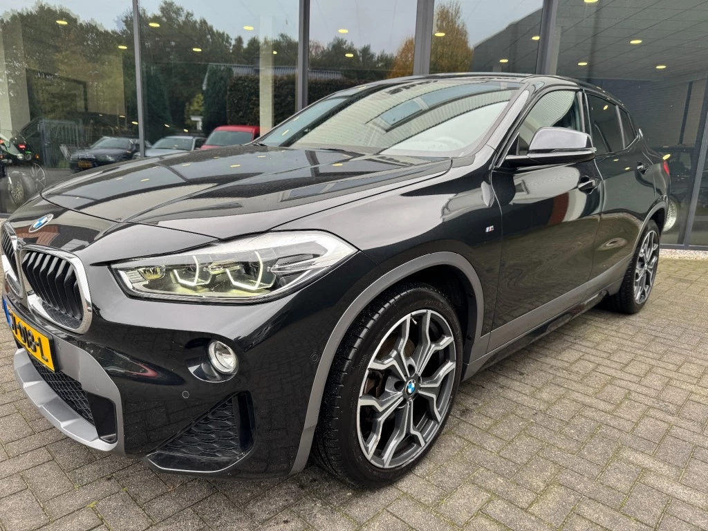 Hoofdafbeelding BMW X2