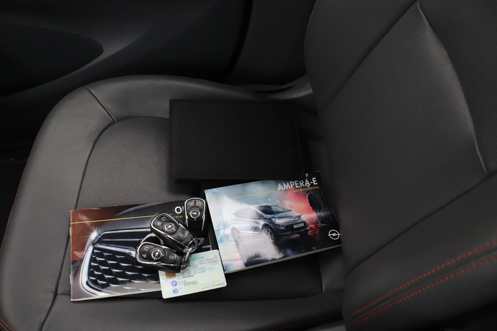 Hoofdafbeelding Opel Ampera-e