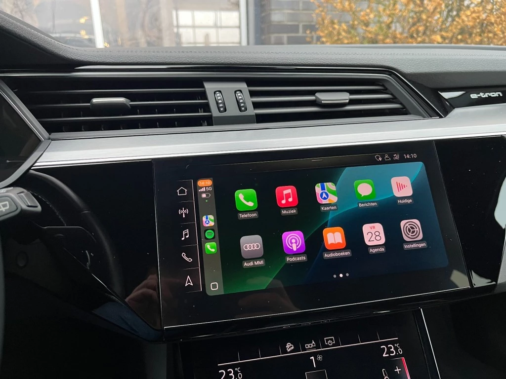 Hoofdafbeelding Audi e-tron