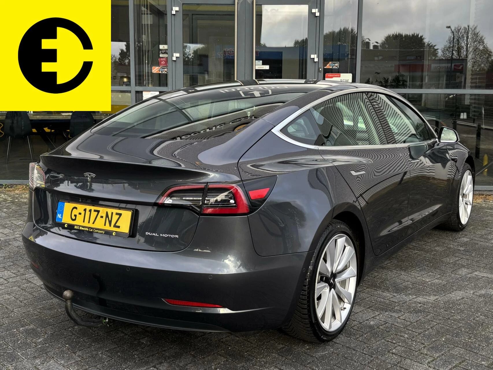 Hoofdafbeelding Tesla Model 3