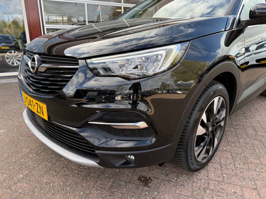 Hoofdafbeelding Opel Grandland X