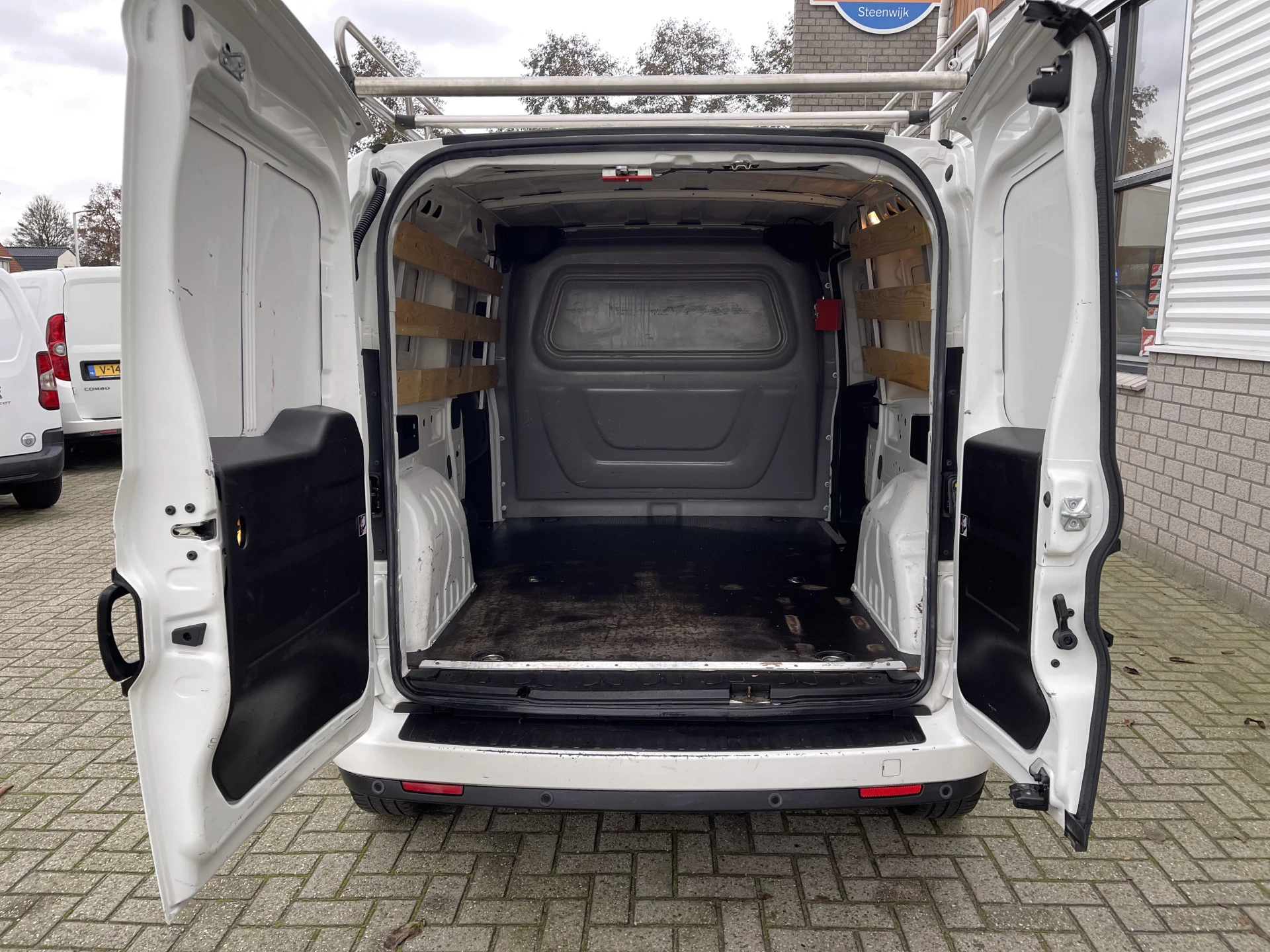 Hoofdafbeelding Opel Combo