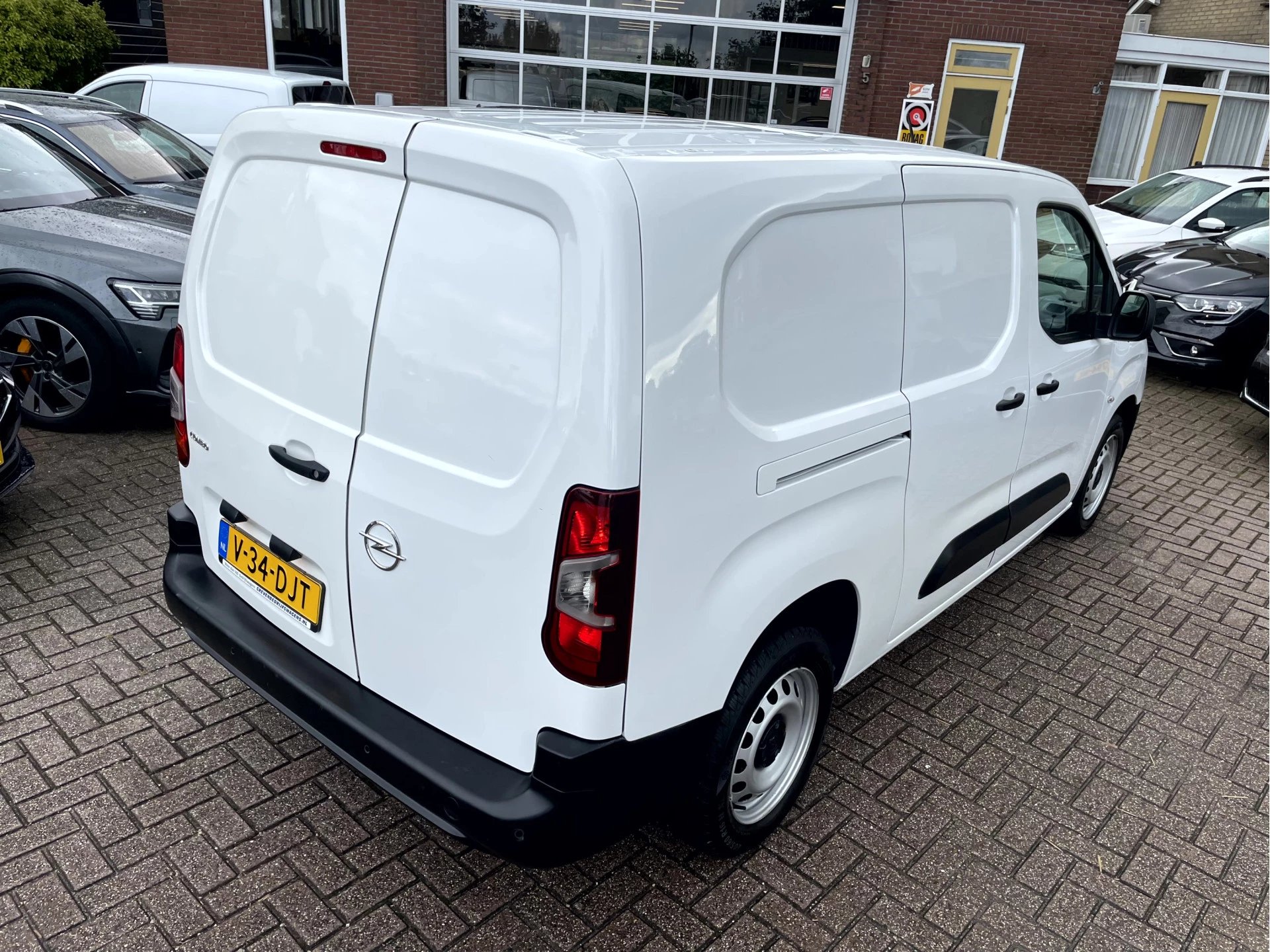 Hoofdafbeelding Opel Combo