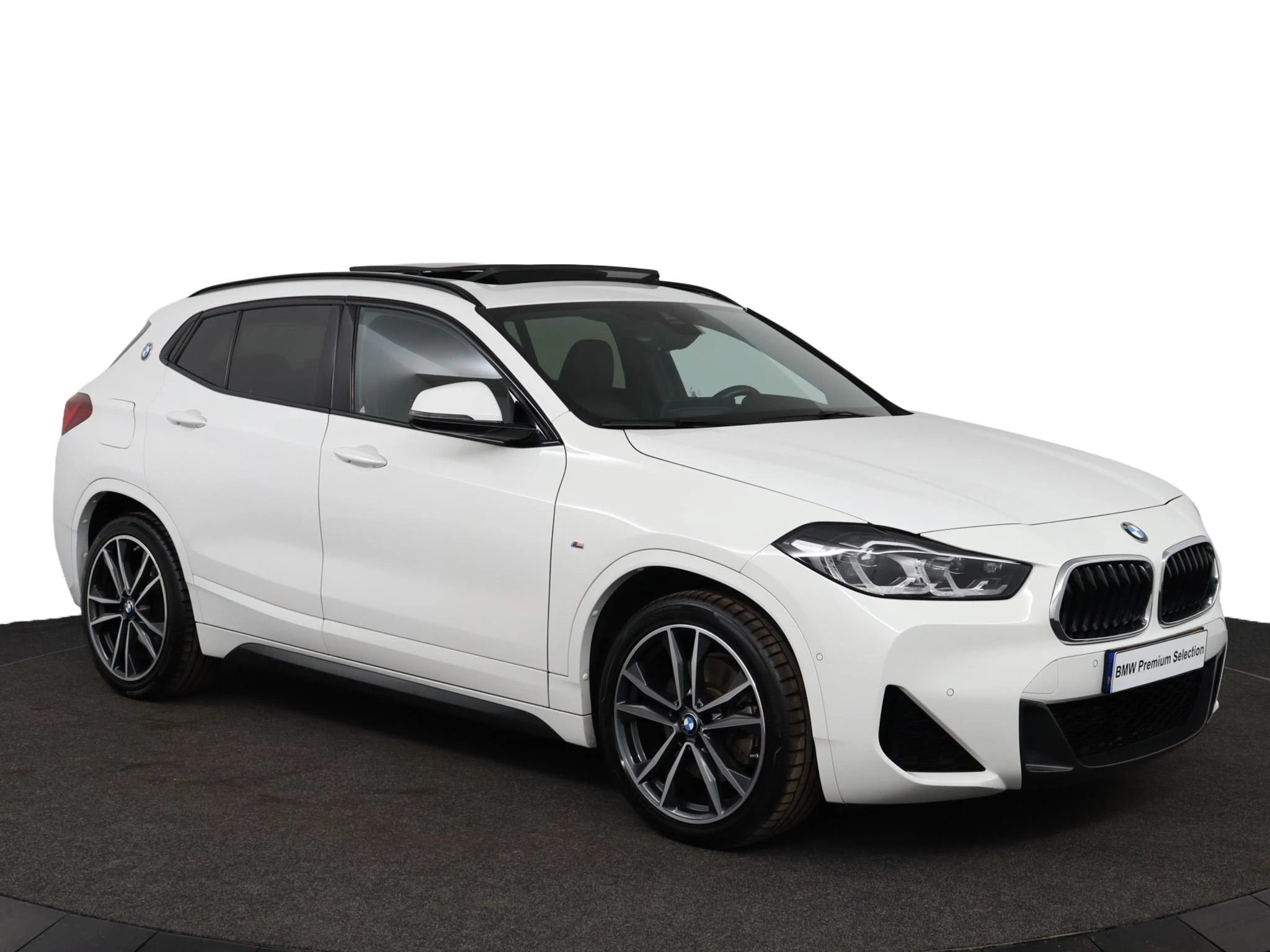 Hoofdafbeelding BMW X2