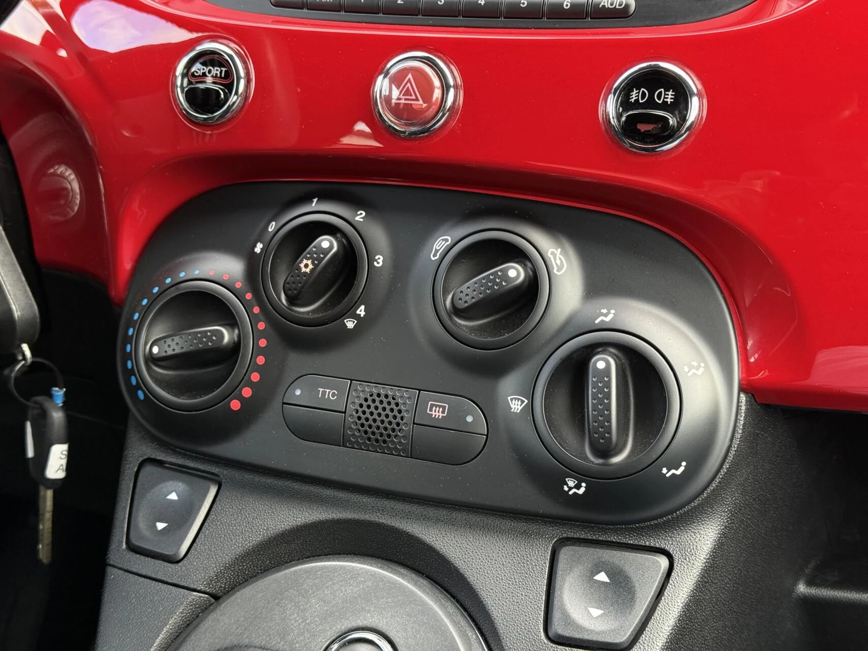 Hoofdafbeelding Fiat 500C