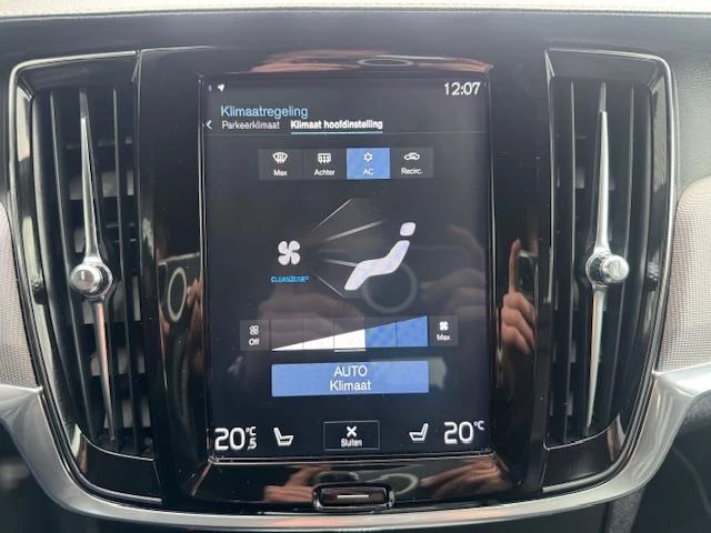 Hoofdafbeelding Volvo V90