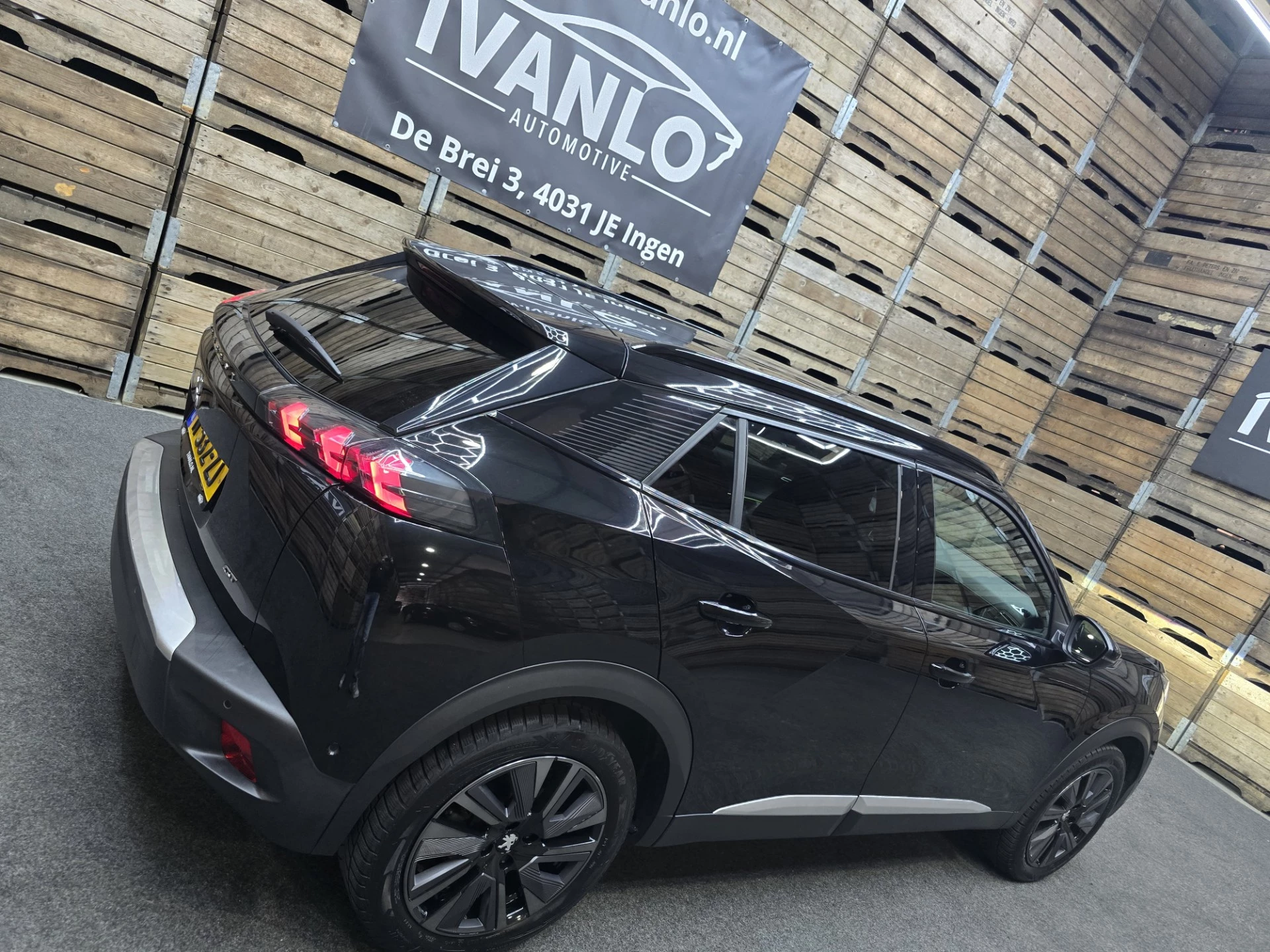 Hoofdafbeelding Peugeot e-2008