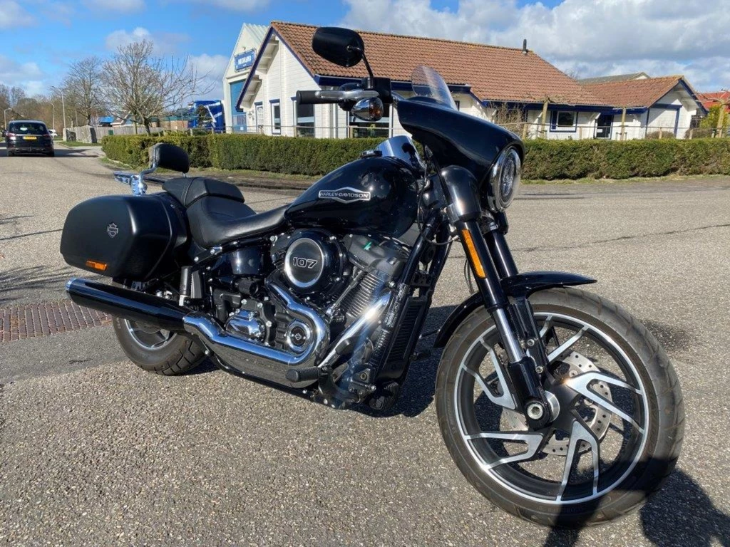 Hoofdafbeelding Harley-Davidson Sport Glide