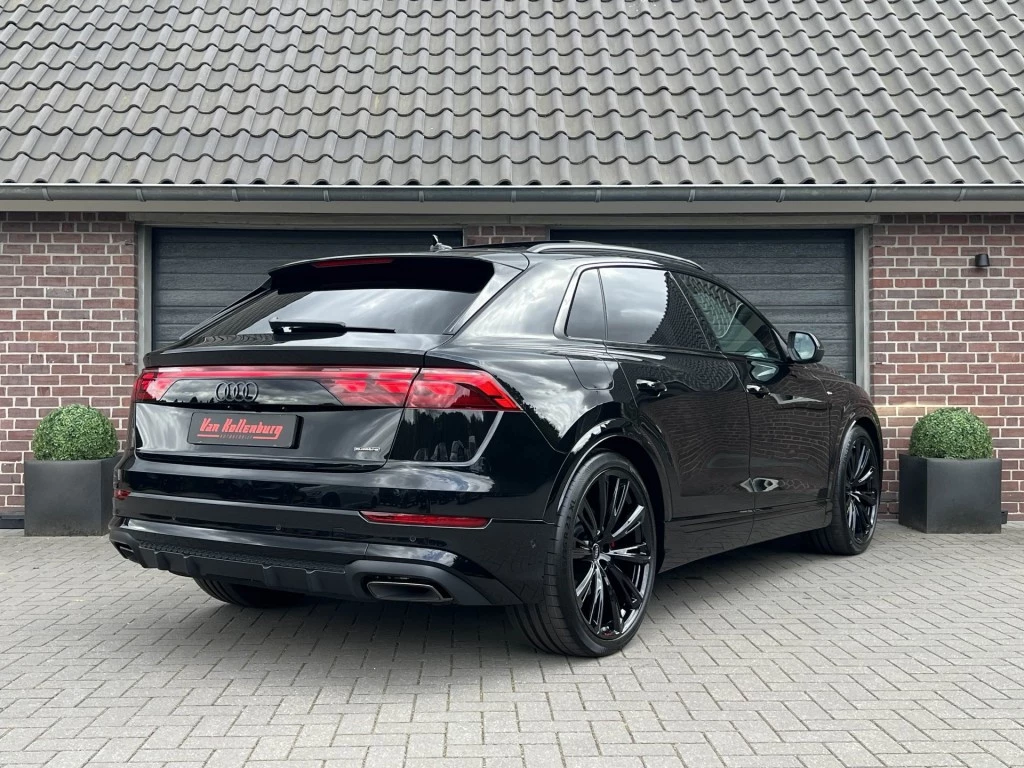 Hoofdafbeelding Audi Q8