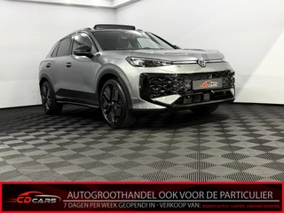 Volkswagen T-Roc 1.5 eTsi R-Line First Edition Nieuwe model!, Panoramadak, Camera, Iq lights, Navi, Half leder, Stoel/Stuurverwarming, Cruise control adaptief, Sfeerverlichting, Elektrische achterklep, Keyless start, 2 jaar garantie .