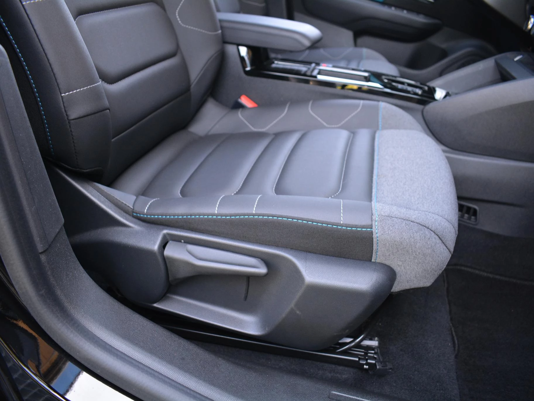Hoofdafbeelding Citroën ë-C4