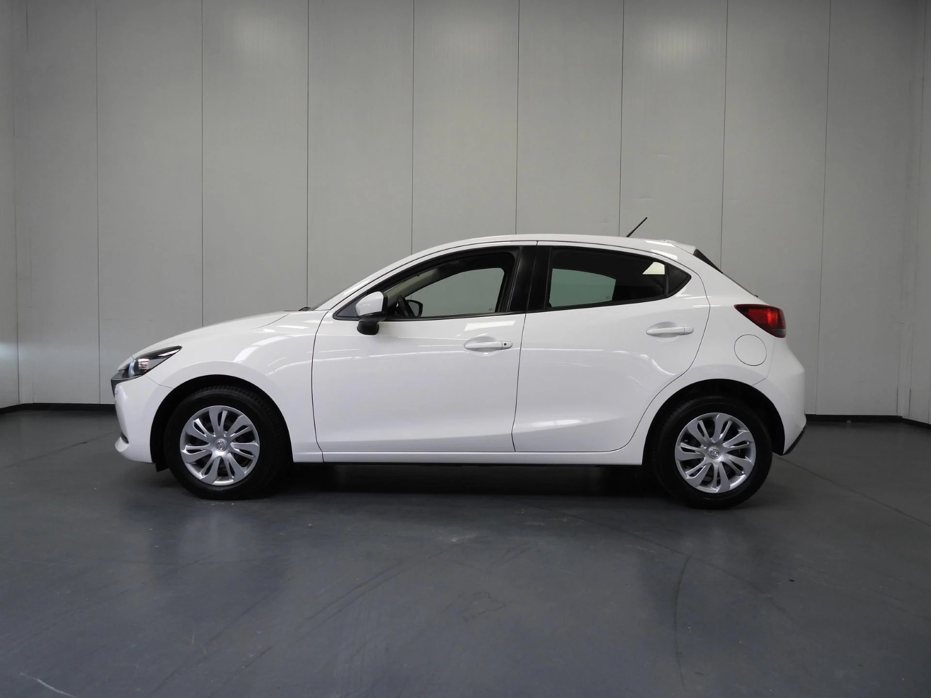 Hoofdafbeelding Mazda 2
