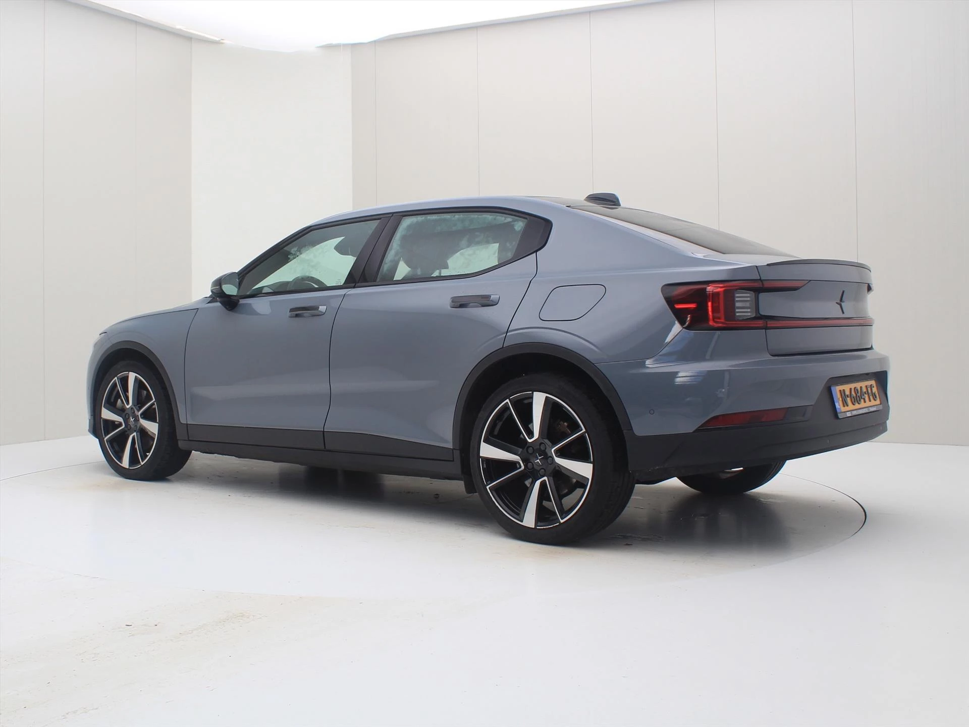 Hoofdafbeelding Polestar 2