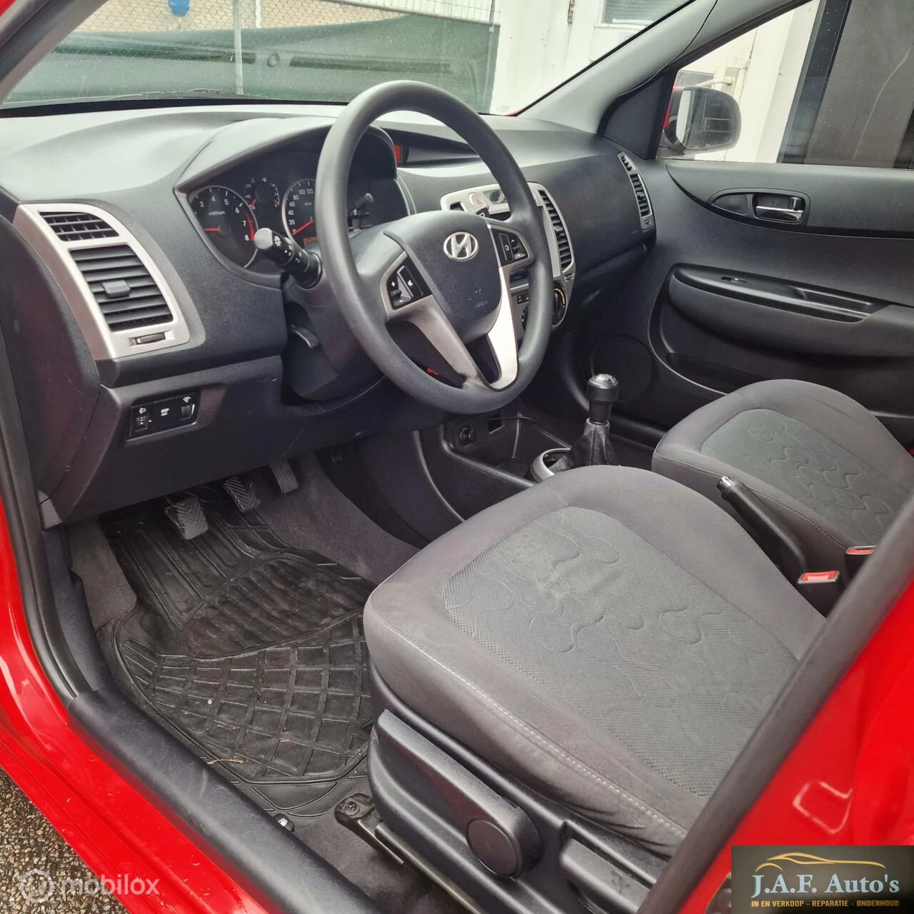 Hoofdafbeelding Hyundai i20