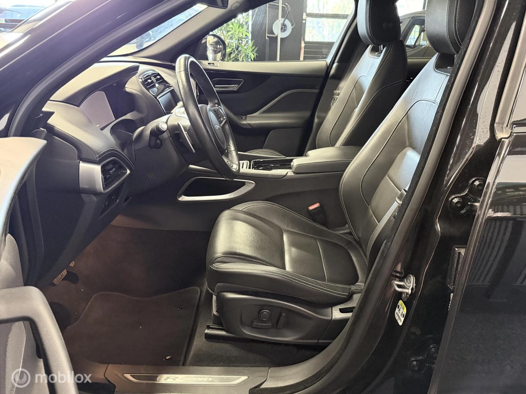 Hoofdafbeelding Jaguar F-PACE