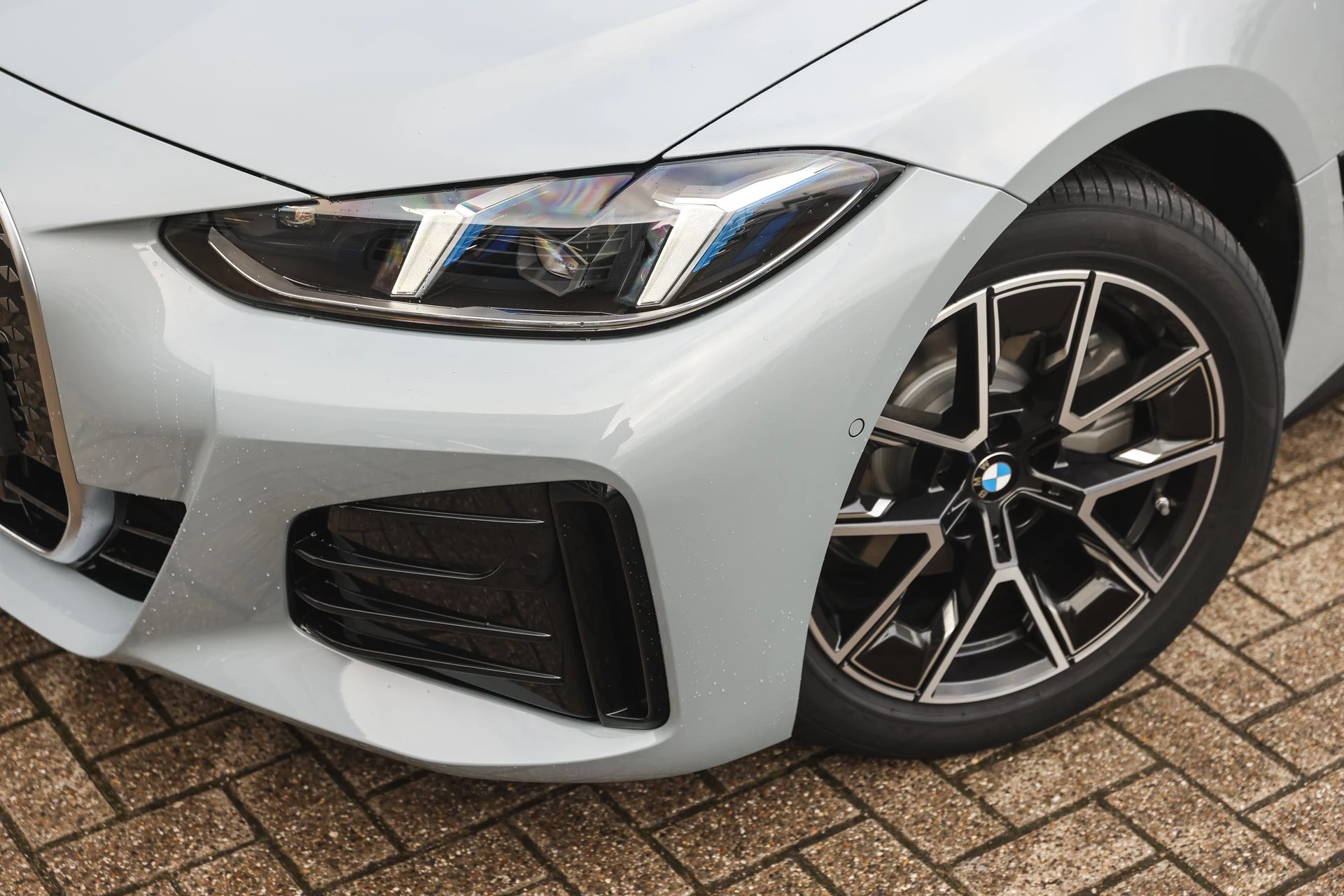 Hoofdafbeelding BMW i4