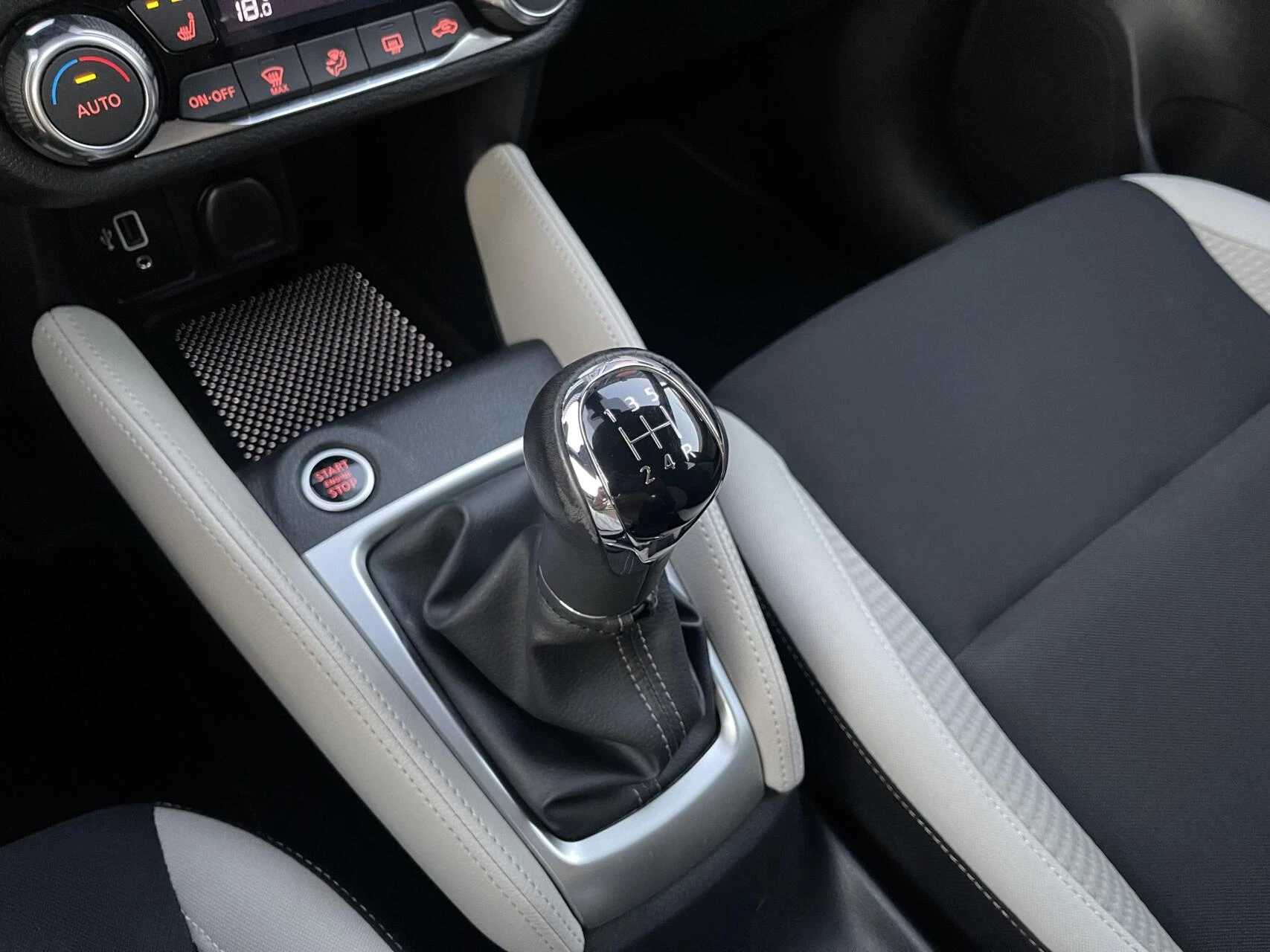 Hoofdafbeelding Nissan Micra
