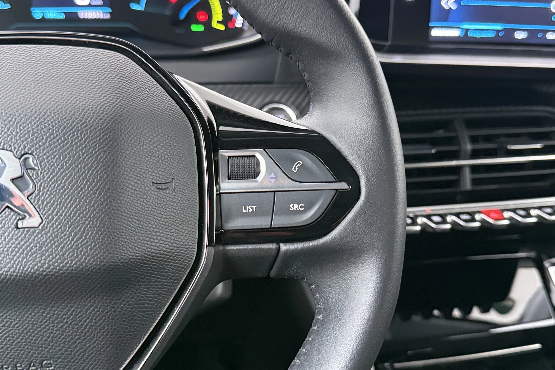 Hoofdafbeelding Peugeot e-208