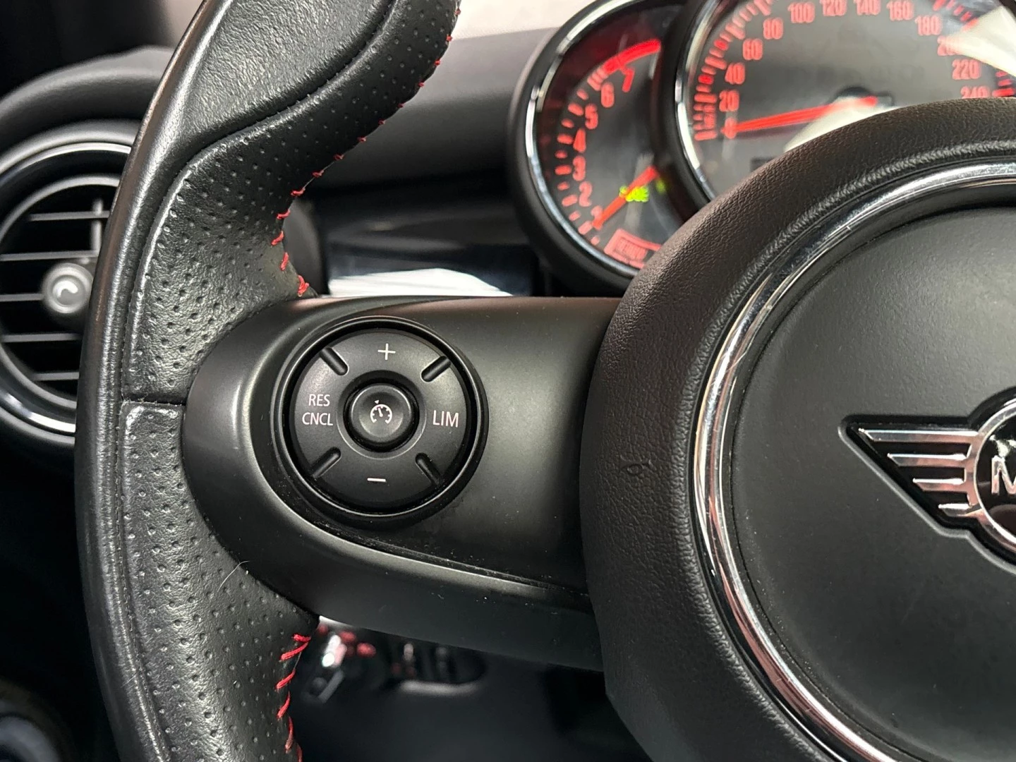 Hoofdafbeelding MINI Cooper S