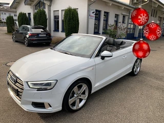 Audi A3 Cabriolet 35 Tfsi S-Tronic S-LINE ** LED, VIRTUAL, KEYLESS, NEKVERW, 18-inch LMV,  ** UNFALLFREI - Slechts 33.410km. ** ** INFORMEER OOK NAAR ONZE AANTREKKELIJKE FINANCIAL-LEASE TARIEVEN **