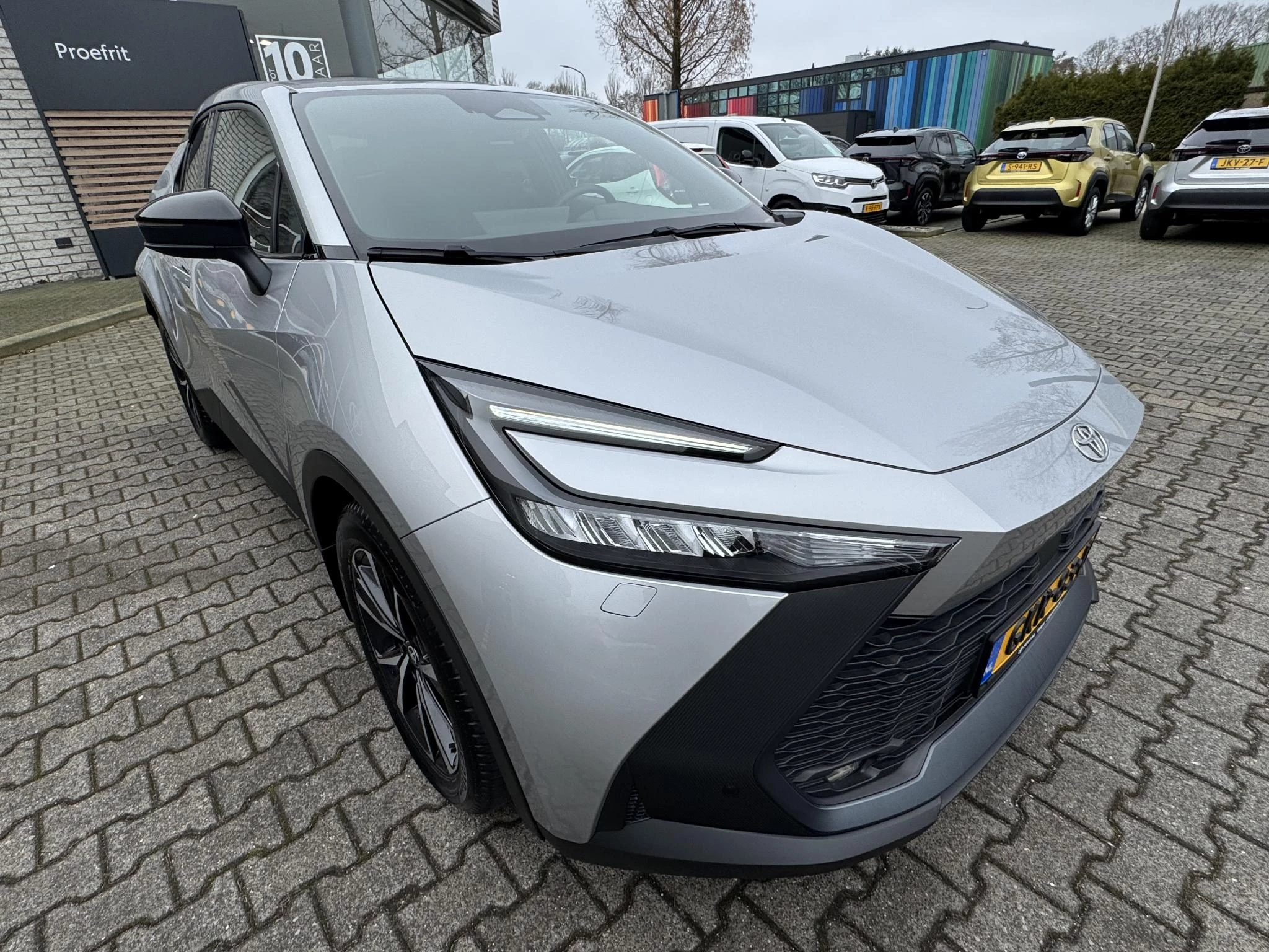 Hoofdafbeelding Toyota C-HR