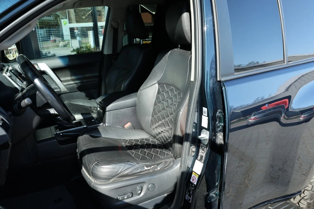 Hoofdafbeelding Toyota Land Cruiser