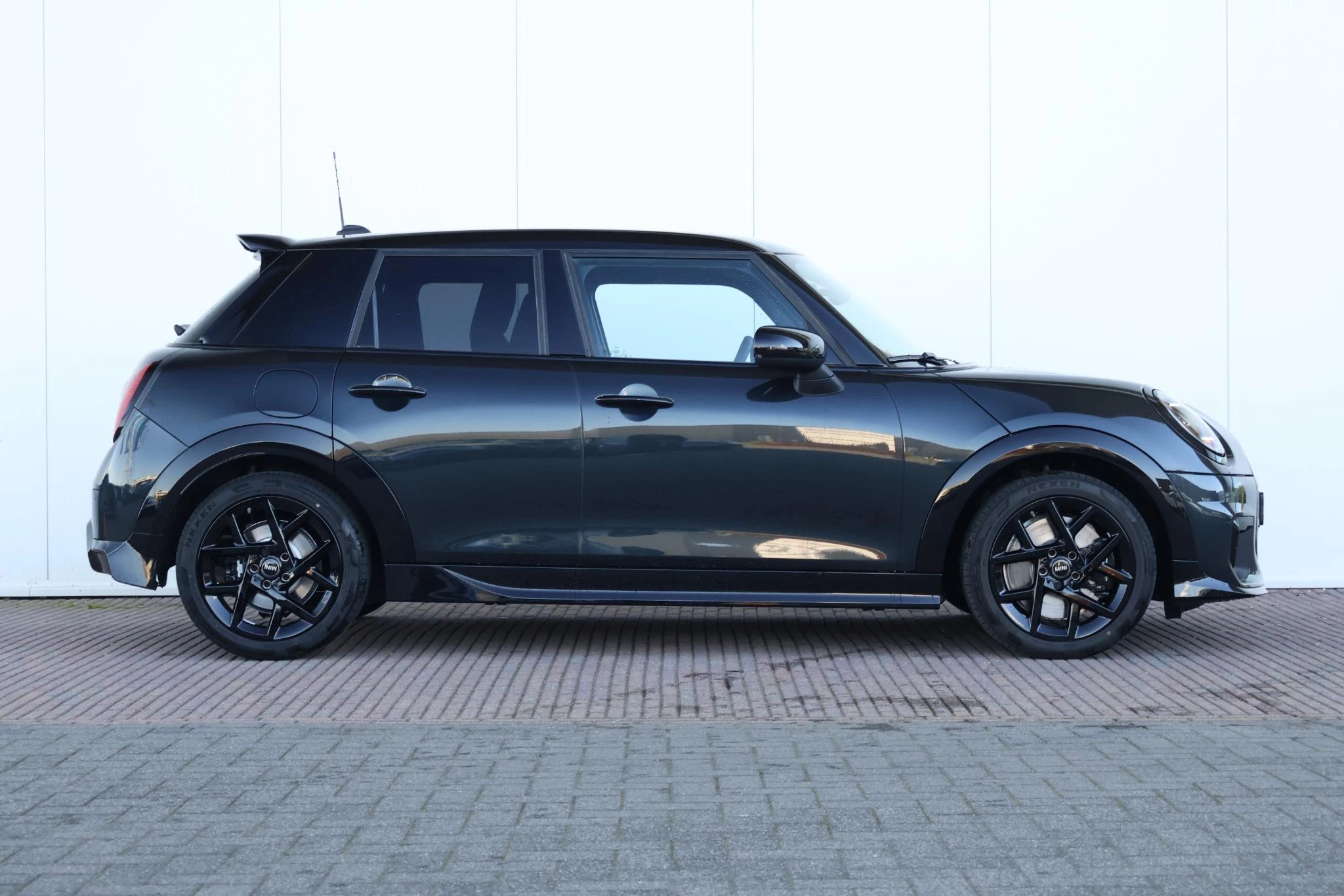 Hoofdafbeelding MINI 5-deurs
