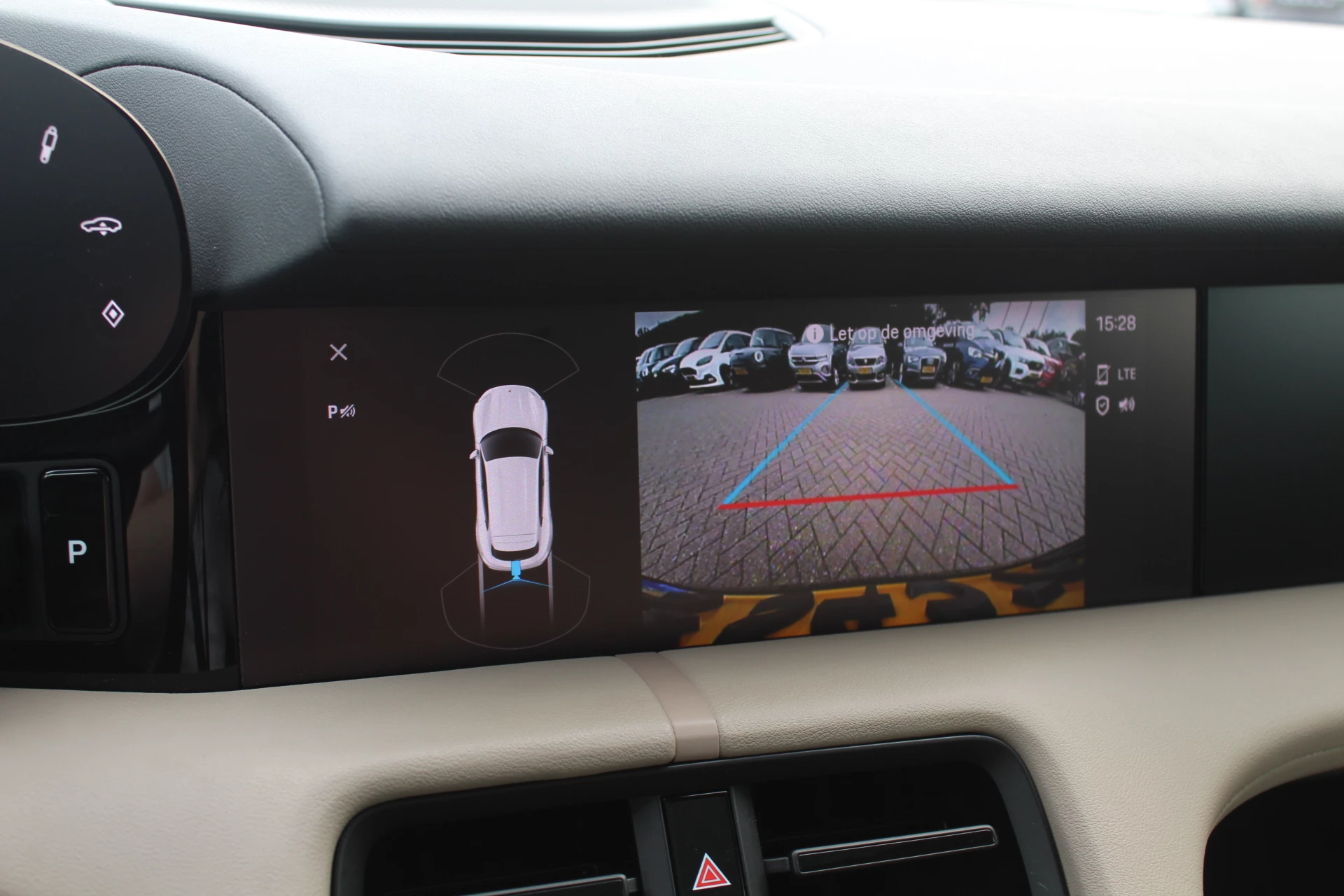 Hoofdafbeelding Porsche Taycan