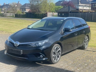 Hoofdafbeelding Toyota Auris Toyota Auris 1.2T Touring Sports Automaat/ Clima/ Cuise/ Multimedia/ LM/ Camera