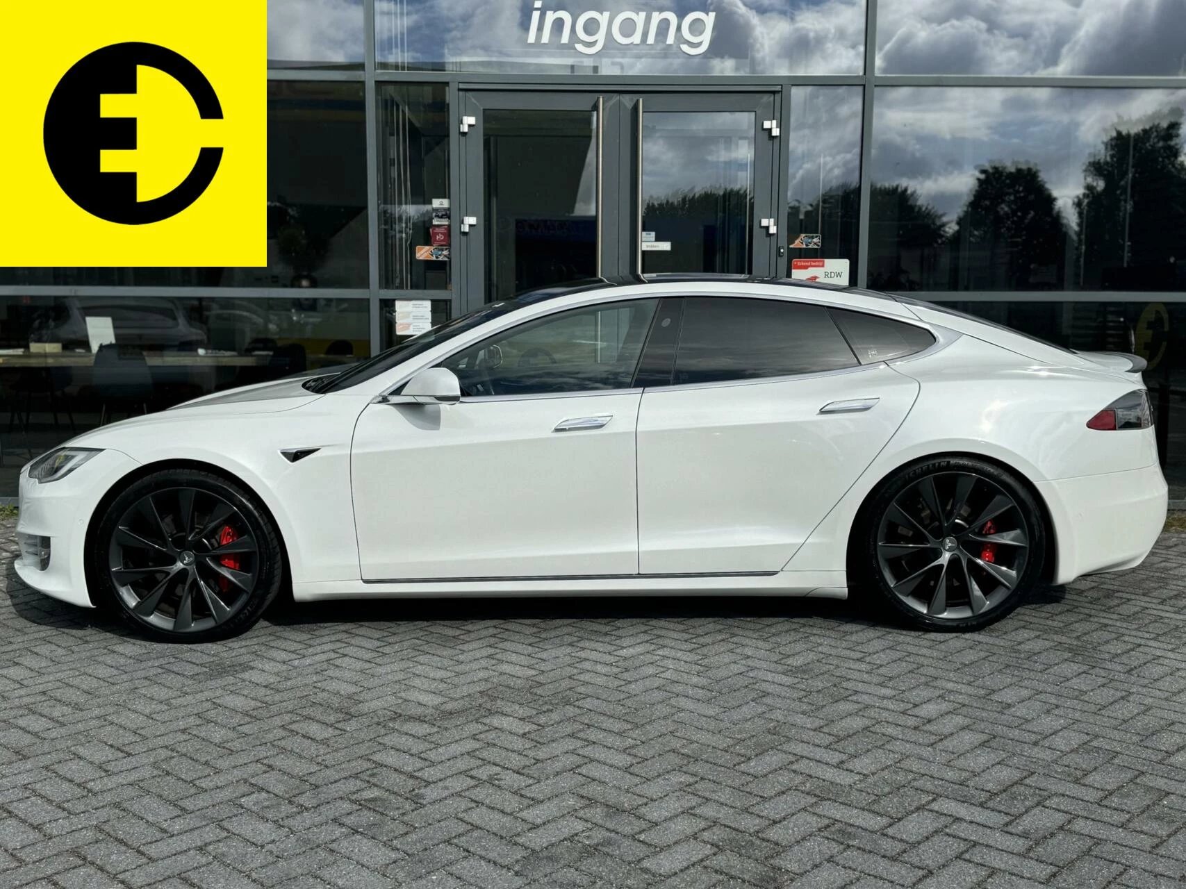 Hoofdafbeelding Tesla Model S